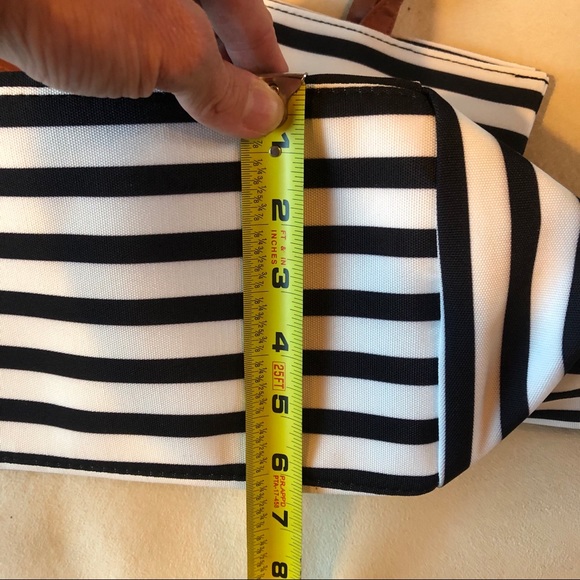Cute weekender tote bag, black/white stripes - Picture 6 of 9